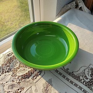 Fiestaware Bowl By Homer Laughlin Shamrock Green Coupe Soup Cereal 7" retired